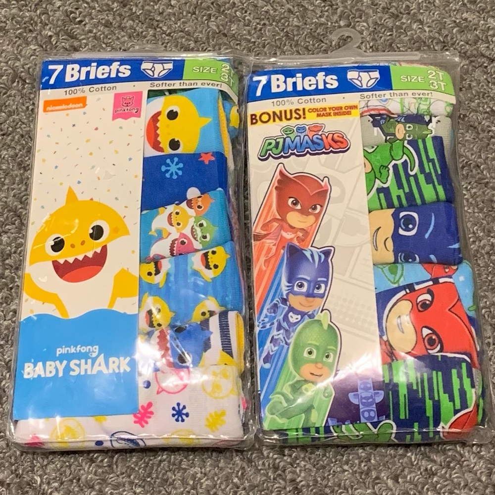 Boys 2t-3t underwear briefs PJ masks & Baby Shark